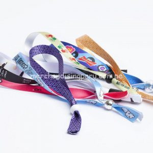 Pulsera con Precinto Ajustable